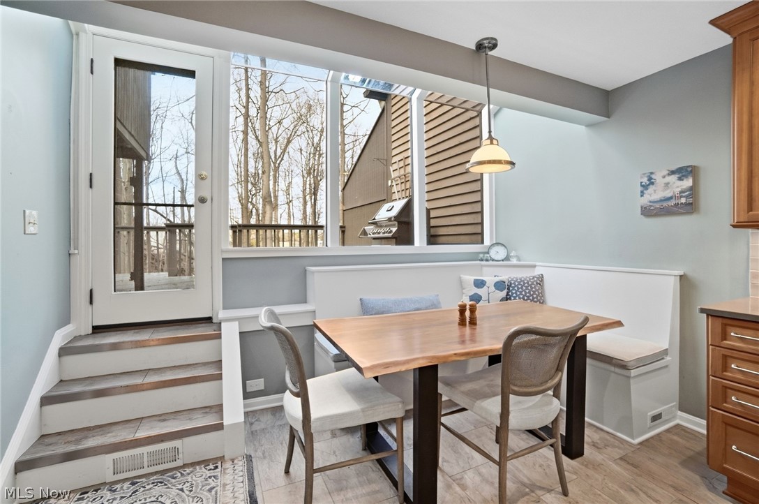 22 Hidden Valley Rocky River OH 44116