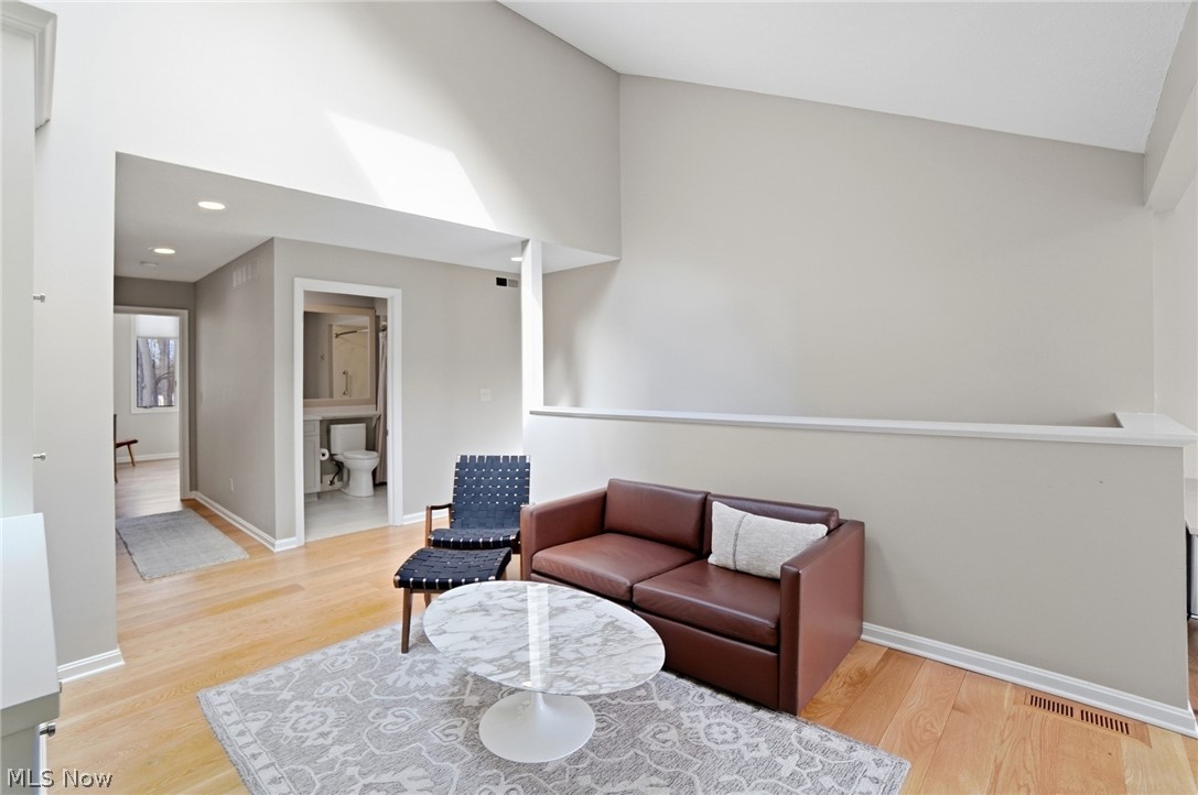 22 Hidden Valley Rocky River OH 44116