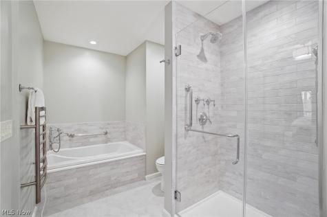 22 Hidden Valley Rocky River OH 44116