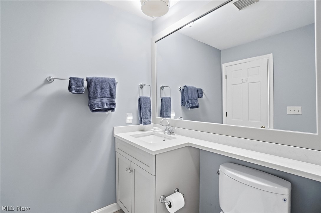 22 Hidden Valley Rocky River OH 44116