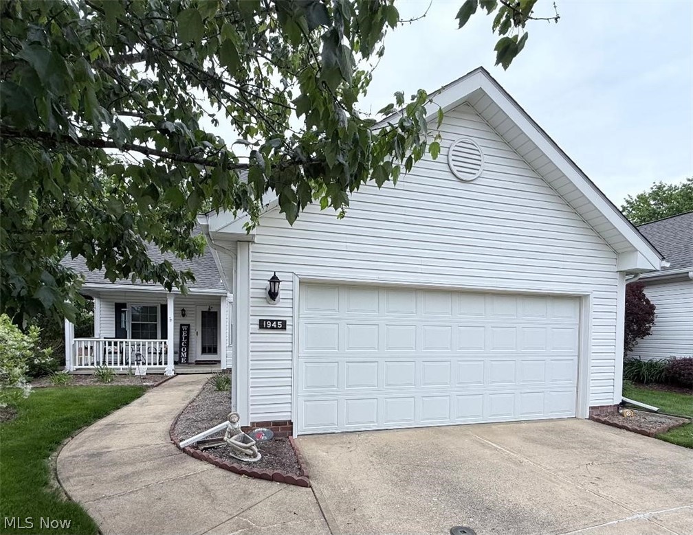 1945 Deerhaven Lane Broadview Heights OH 44147