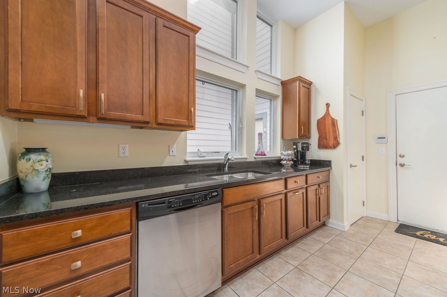 12215 Detroit Avenue Lakewood OH 44107