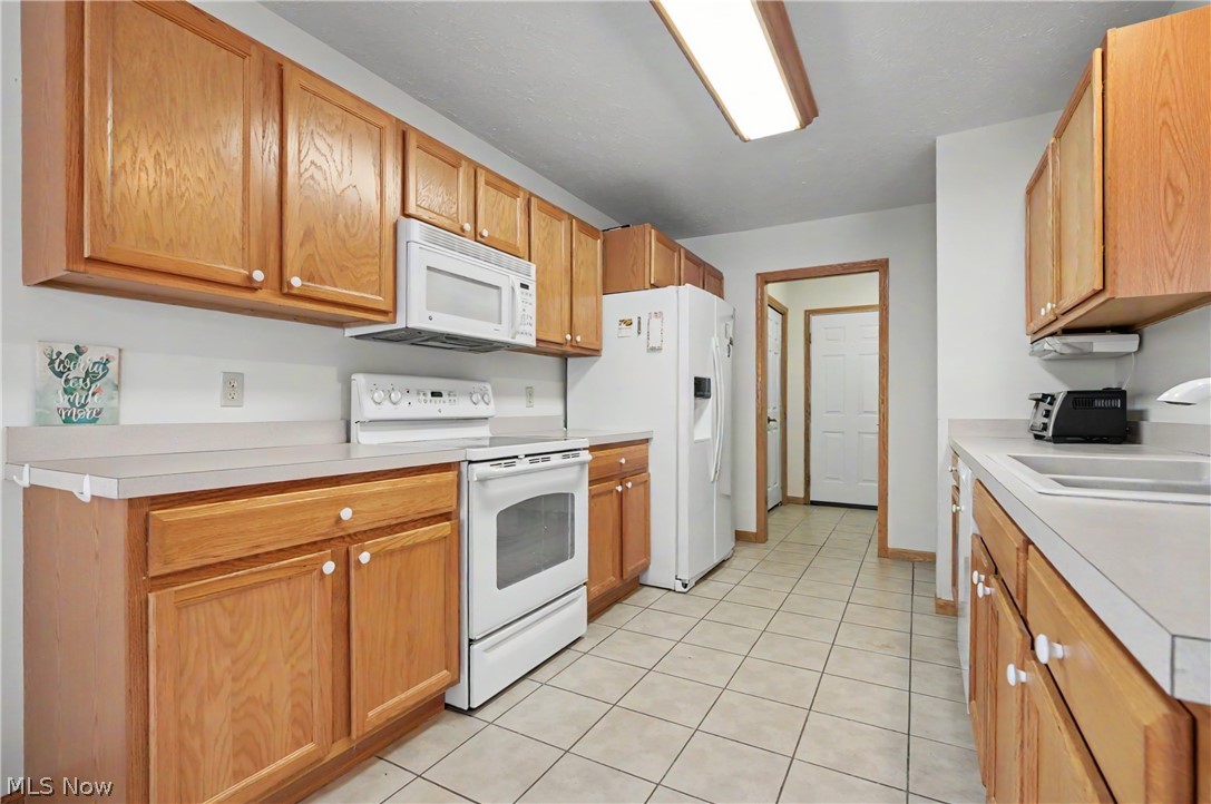 3060 Somerset Drive Akron OH 44312
