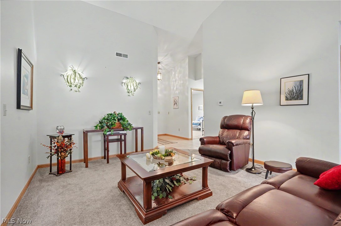 3060 Somerset Drive Akron OH 44312