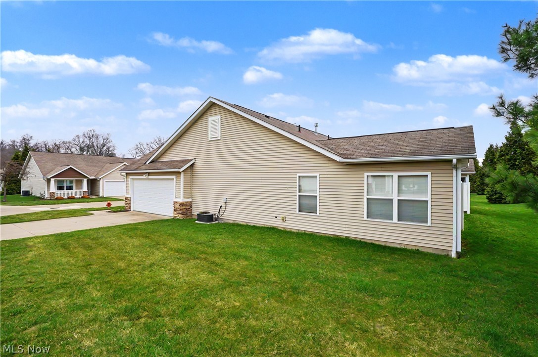 3060 Somerset Drive Akron OH 44312