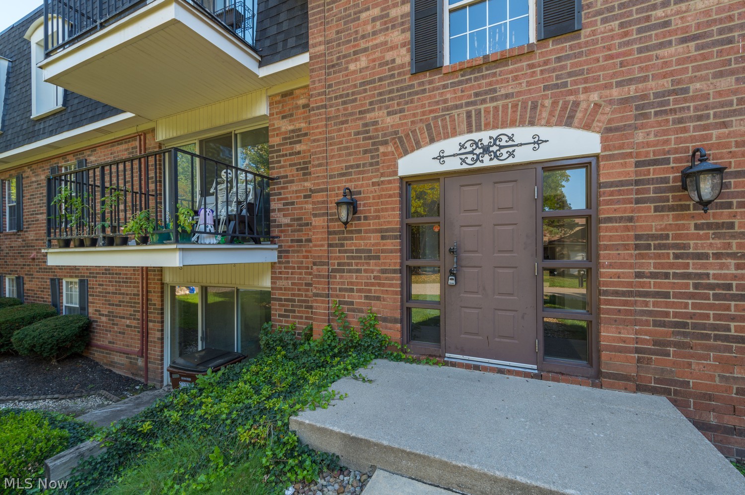 1930 King James Parkway Westlake OH 44145