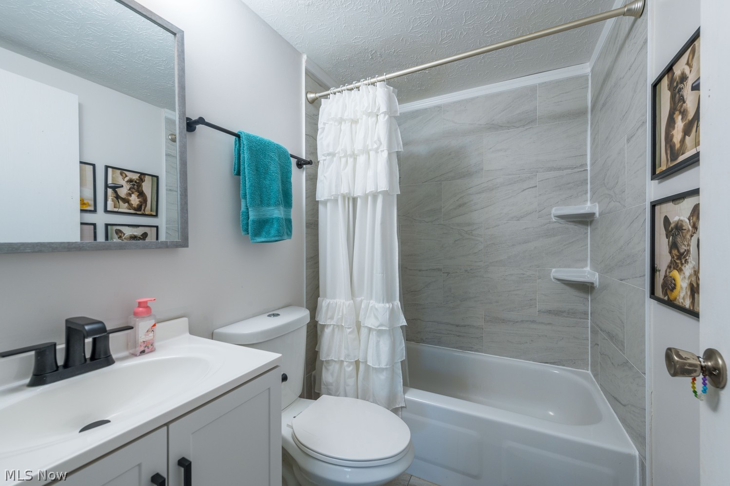 1930 King James Parkway Westlake OH 44145