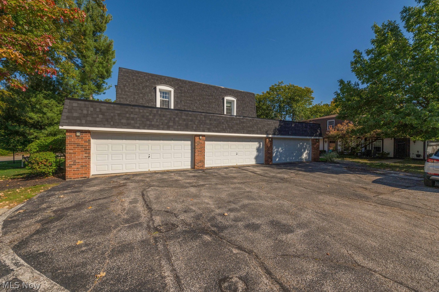 1930 King James Parkway Westlake OH 44145