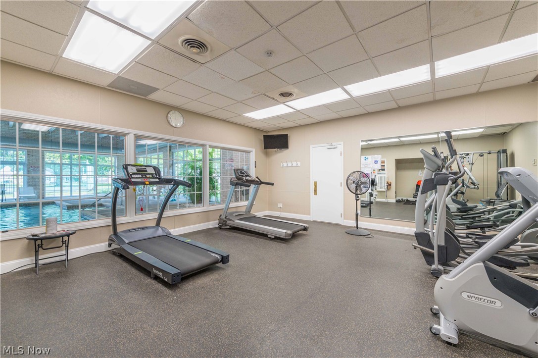 1930 King James Parkway Westlake OH 44145