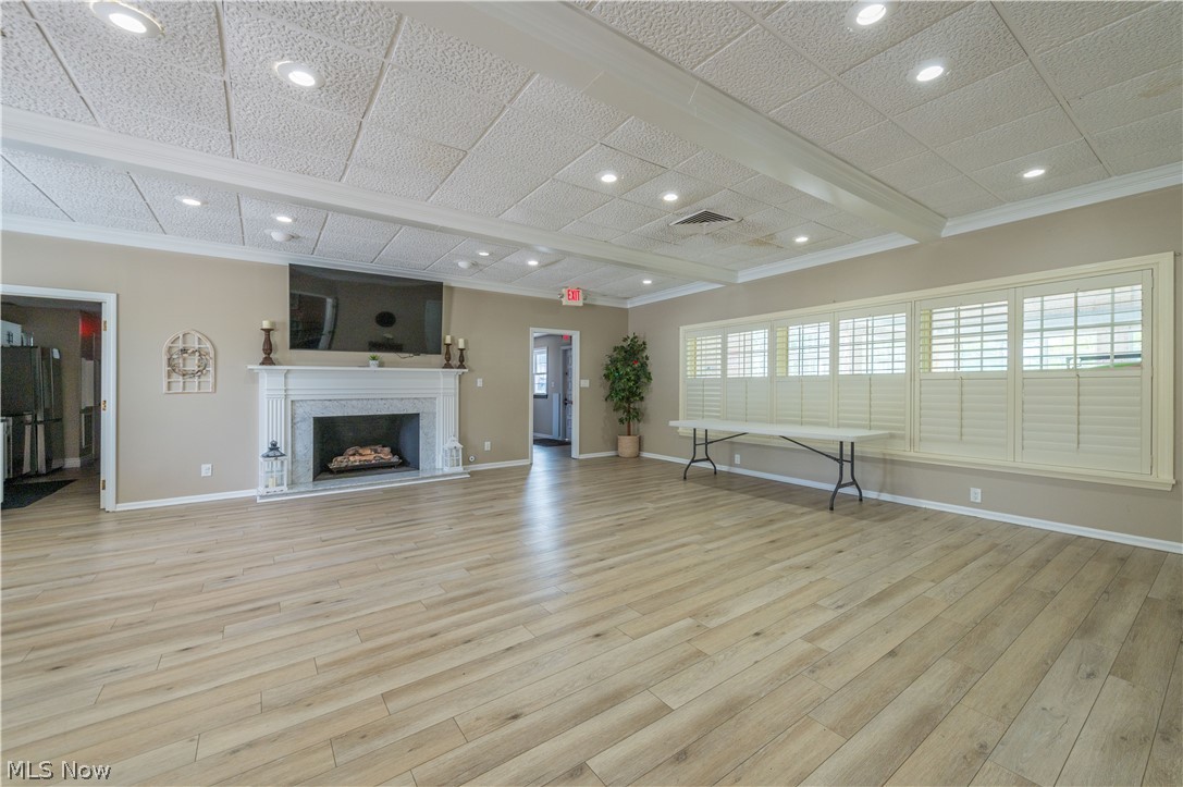 1930 King James Parkway Westlake OH 44145