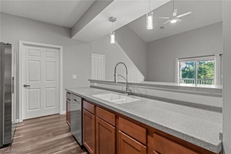 5547 Beavercrest Drive Lorain OH 44053