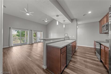 5547 Beavercrest Drive Lorain OH 44053