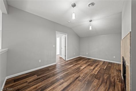 5547 Beavercrest Drive Lorain OH 44053