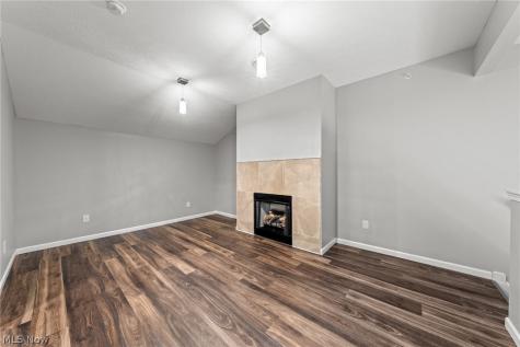 5547 Beavercrest Drive Lorain OH 44053