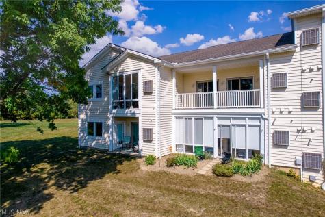 5547 Beavercrest Drive Lorain OH 44053