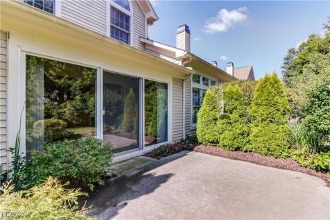 401 Bounty Way Avon Lake OH 44012