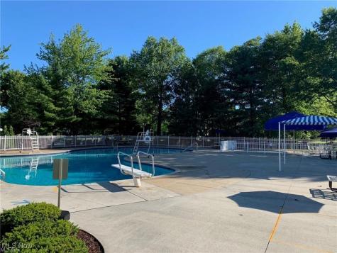 401 Bounty Way Avon Lake OH 44012