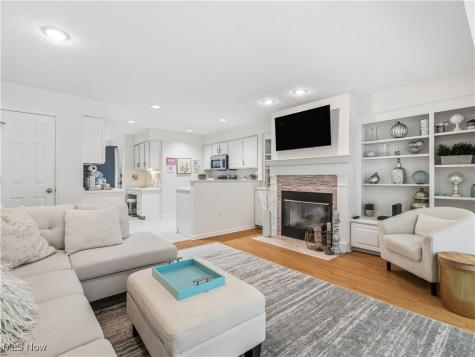 401 Bounty Way Avon Lake OH 44012