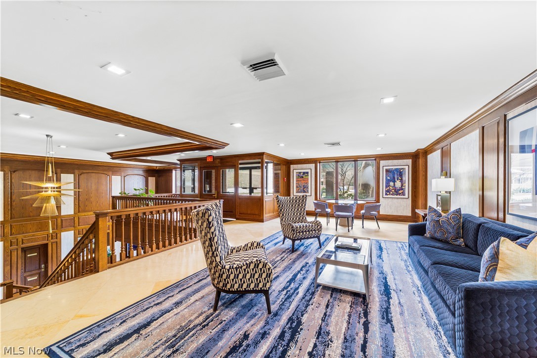 5200 Three Village Drive Lyndhurst OH 44124