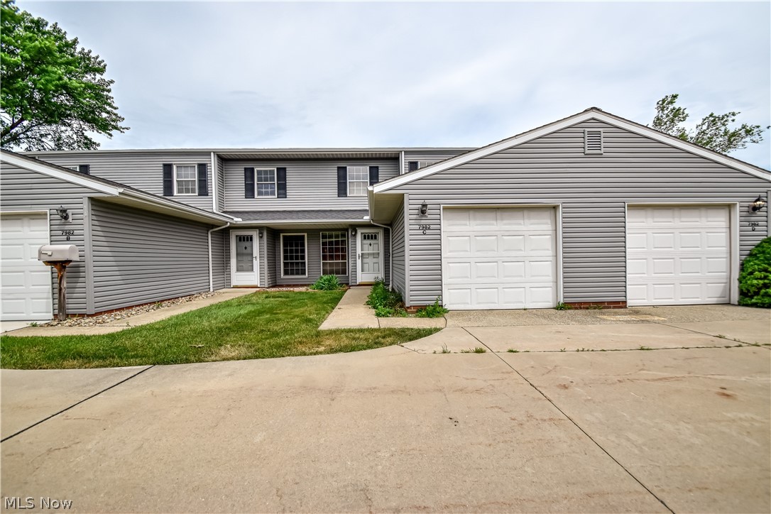 7982 Colonial Drive Mentor OH 44060