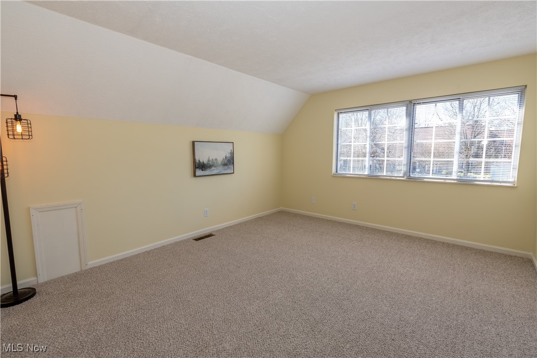 10448 E Cobblestone Lane Twinsburg OH 44087