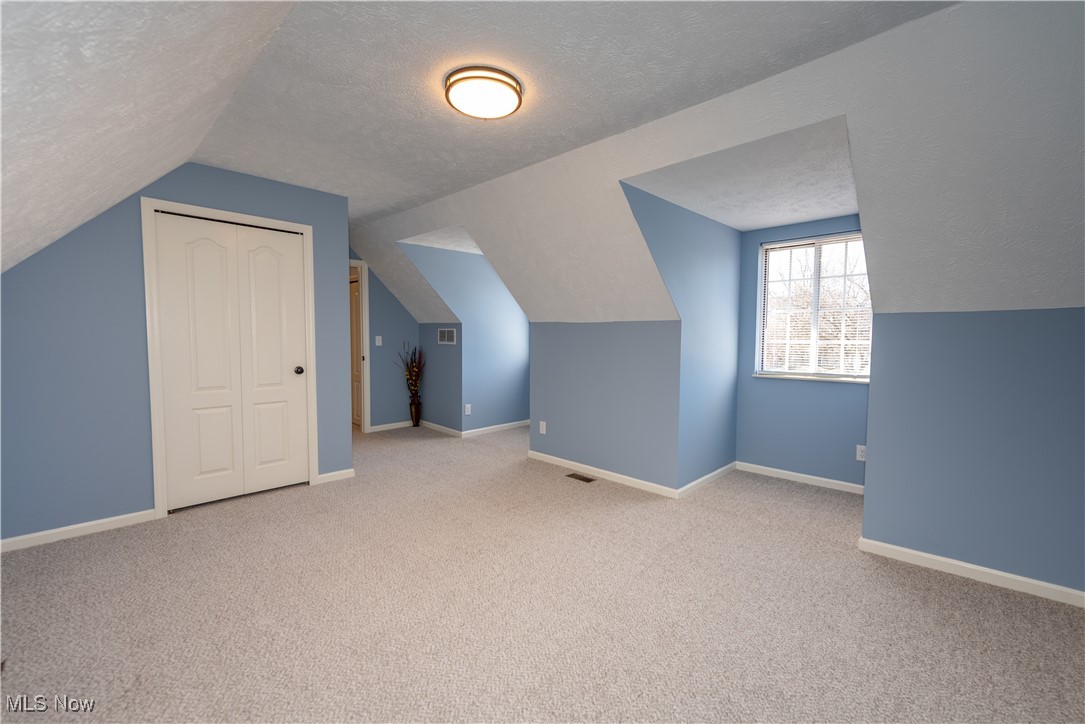 10448 E Cobblestone Lane Twinsburg OH 44087