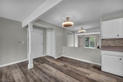 8583 N Akins Road North Royalton OH 44133