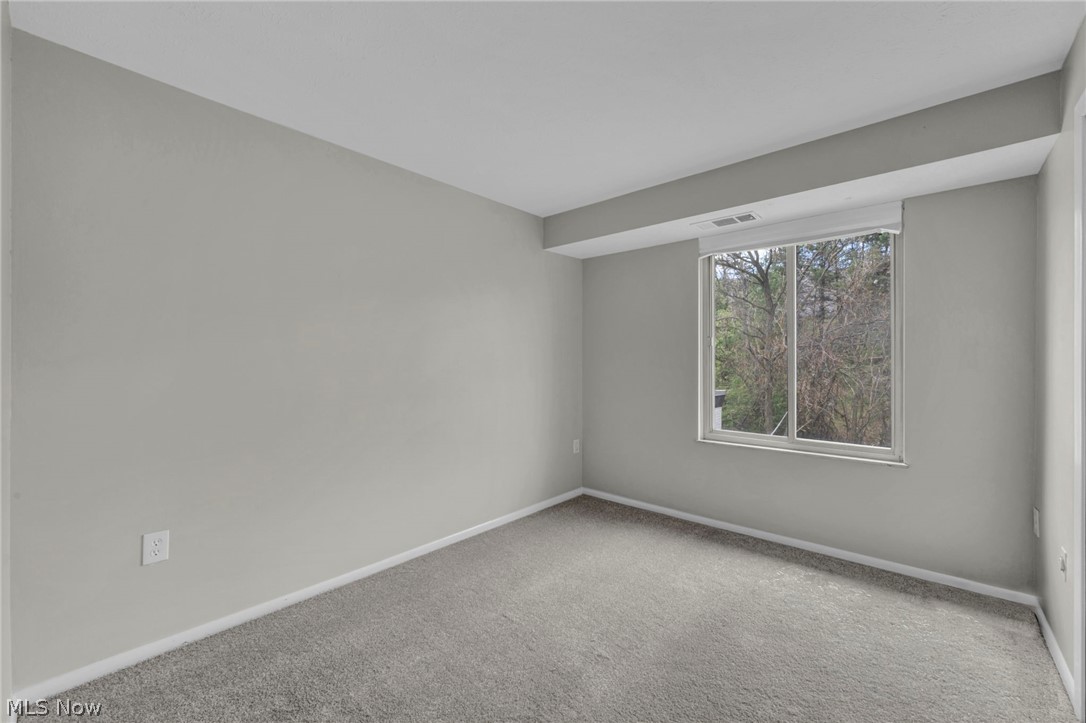 8583 N Akins Road North Royalton OH 44133