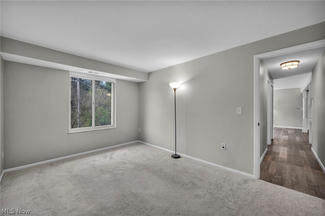 8583 N Akins Road North Royalton OH 44133