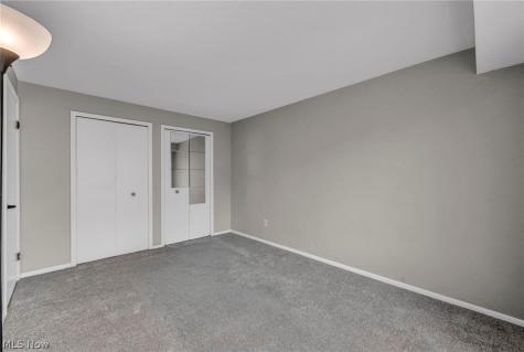 8583 N Akins Road North Royalton OH 44133