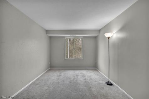 8583 N Akins Road North Royalton OH 44133