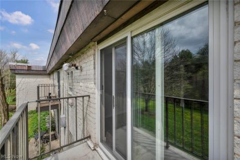 8583 N Akins Road North Royalton OH 44133