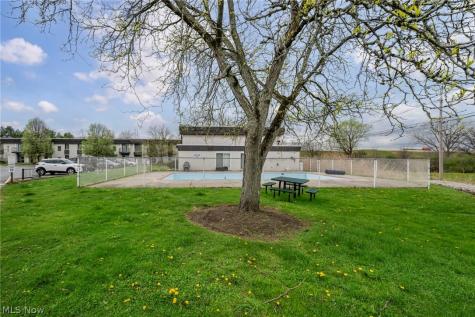 8583 N Akins Road North Royalton OH 44133