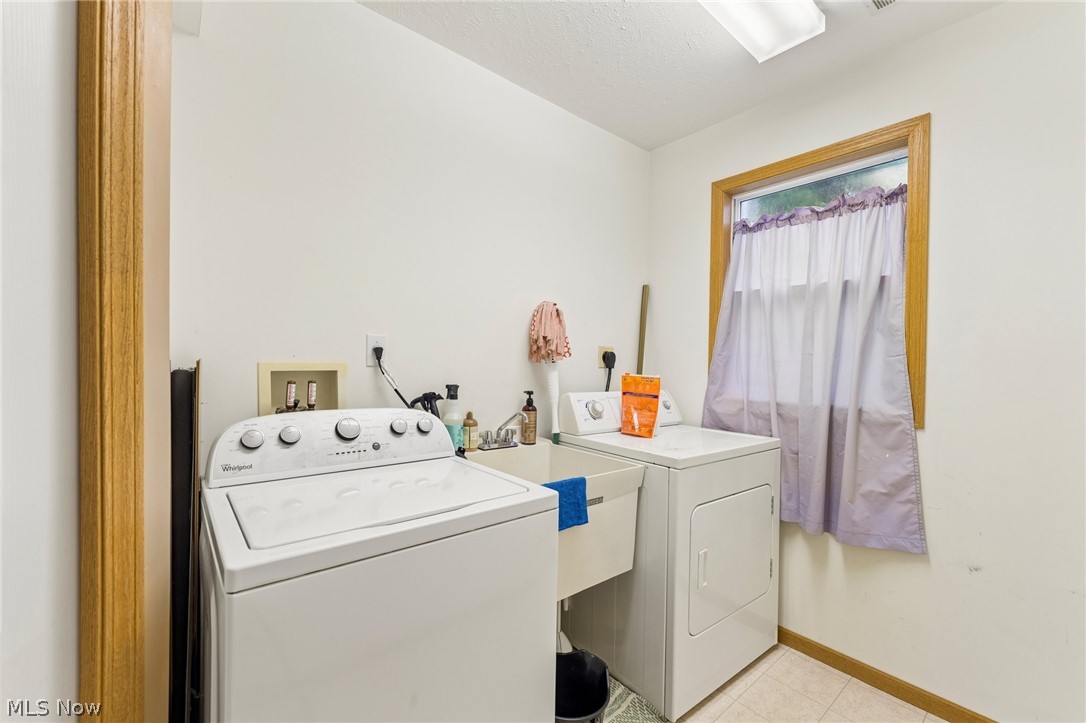 23208 Bennington Hamlet Circle Euclid OH 44123