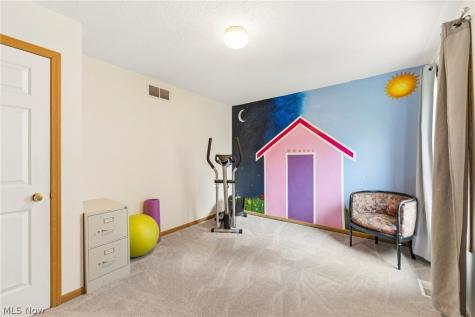 23208 Bennington Hamlet Circle Euclid OH 44123