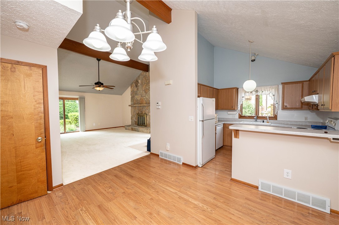 2405 Bunker Lane Willoughby OH 44094