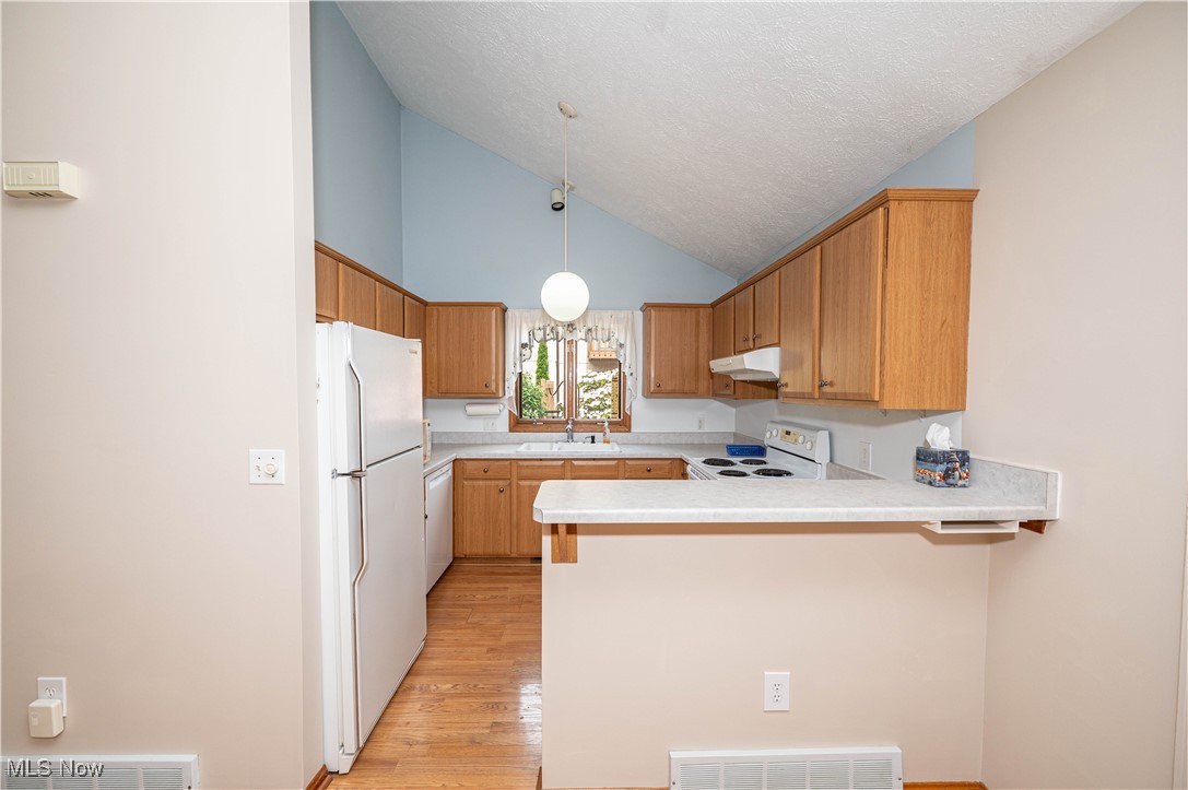 2405 Bunker Lane Willoughby OH 44094