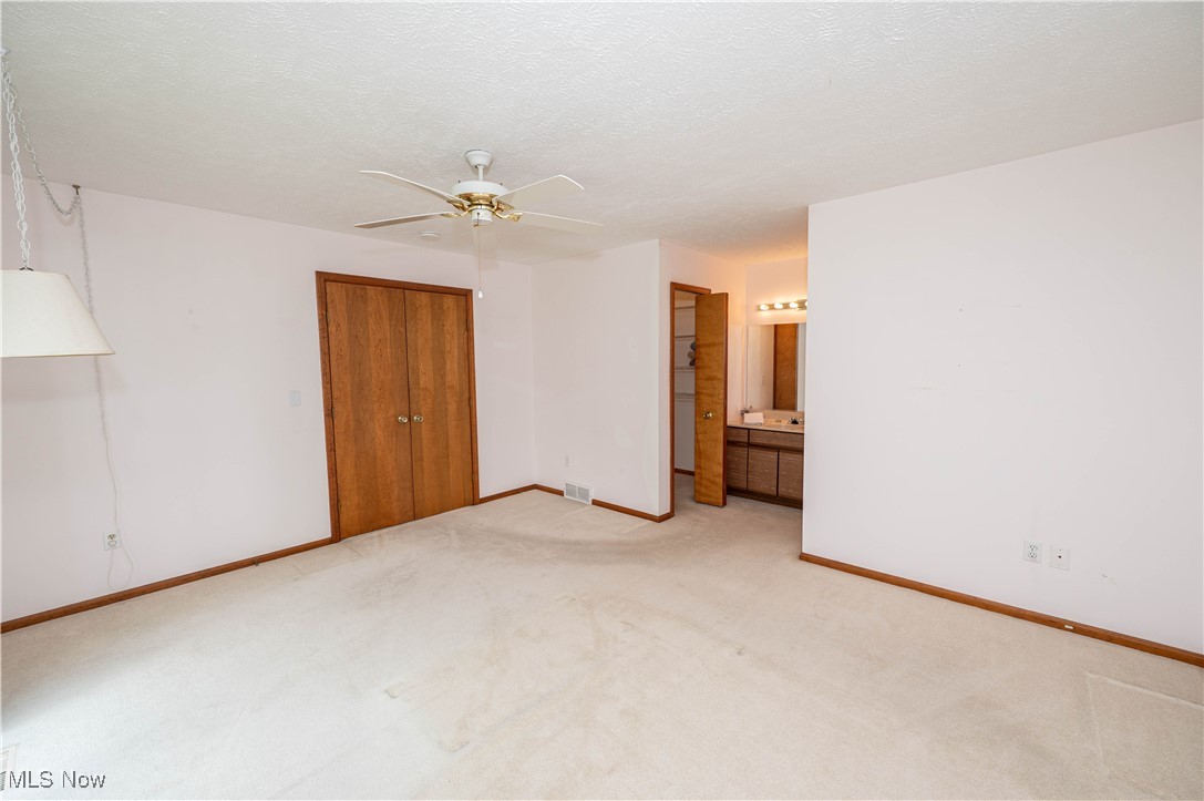 2405 Bunker Lane Willoughby OH 44094