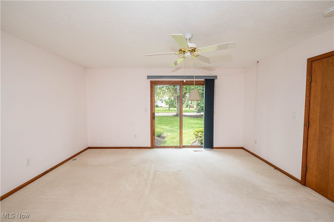 2405 Bunker Lane Willoughby OH 44094