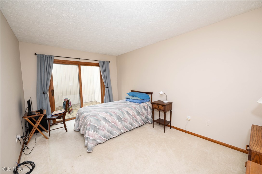 2405 Bunker Lane Willoughby OH 44094