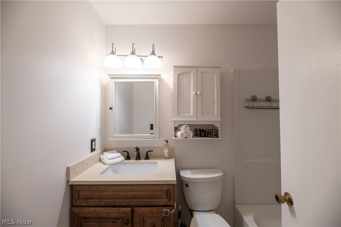 77 Firebush Lane Northfield OH 44067