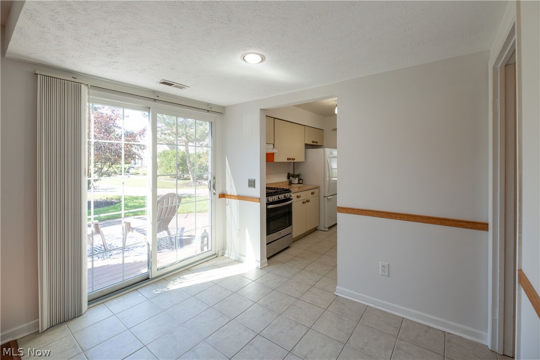 77 Firebush Lane Northfield OH 44067