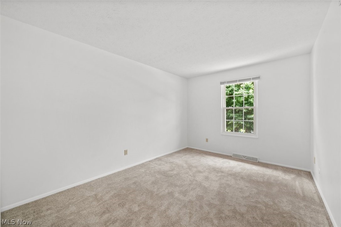 4919 Friar Road Stow OH 44224
