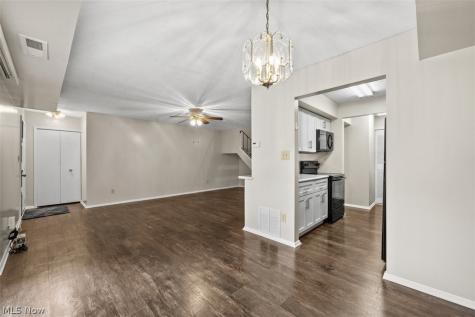4919 Friar Road Stow OH 44224