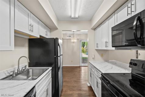 4919 Friar Road Stow OH 44224