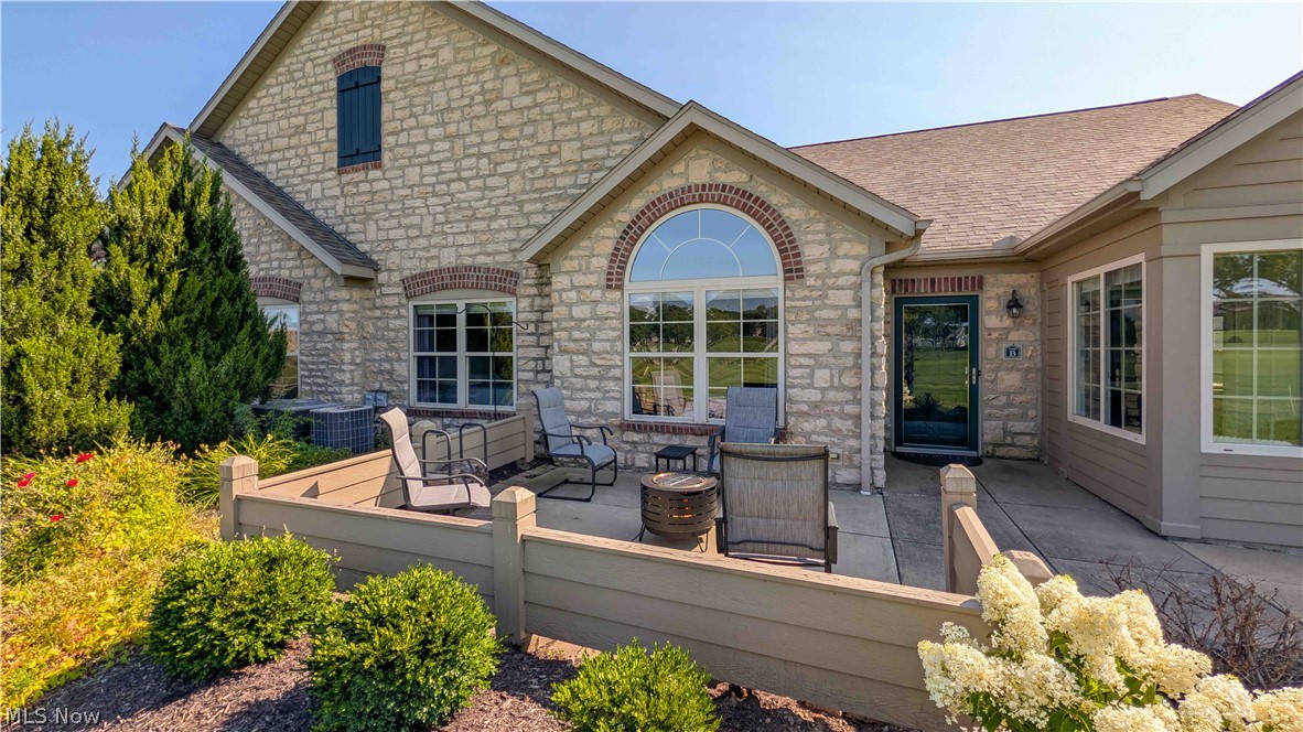 2680 N Canterbury Circle Port Clinton OH 43452