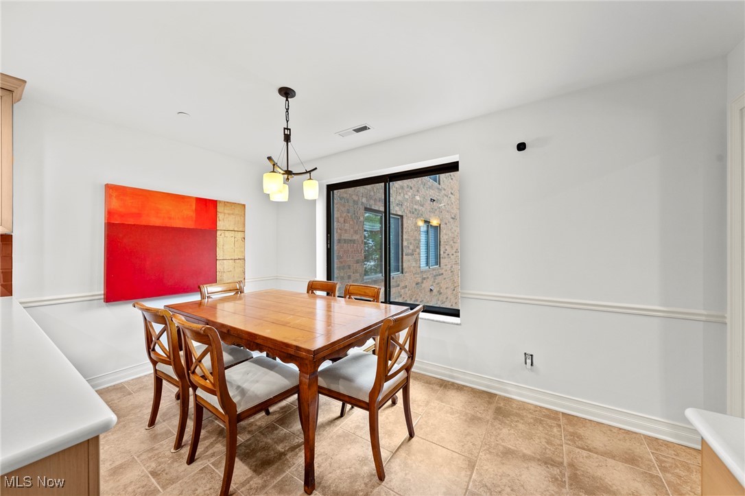 27500 Cedar Road Beachwood OH 44122