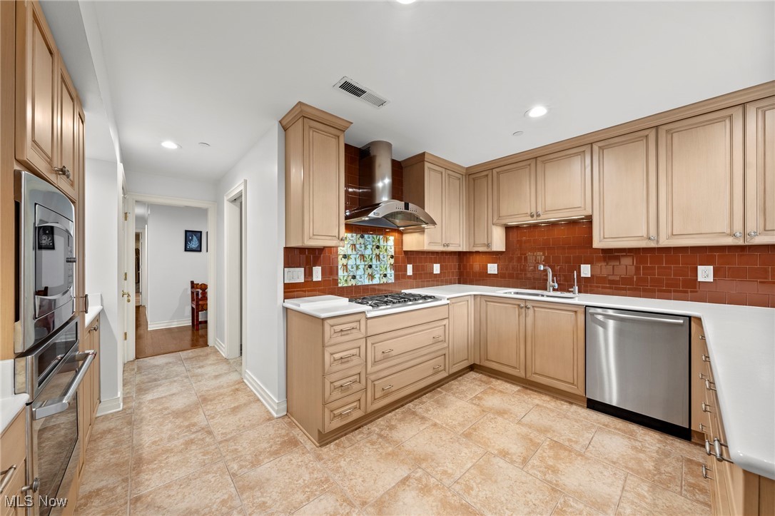 27500 Cedar Road Beachwood OH 44122