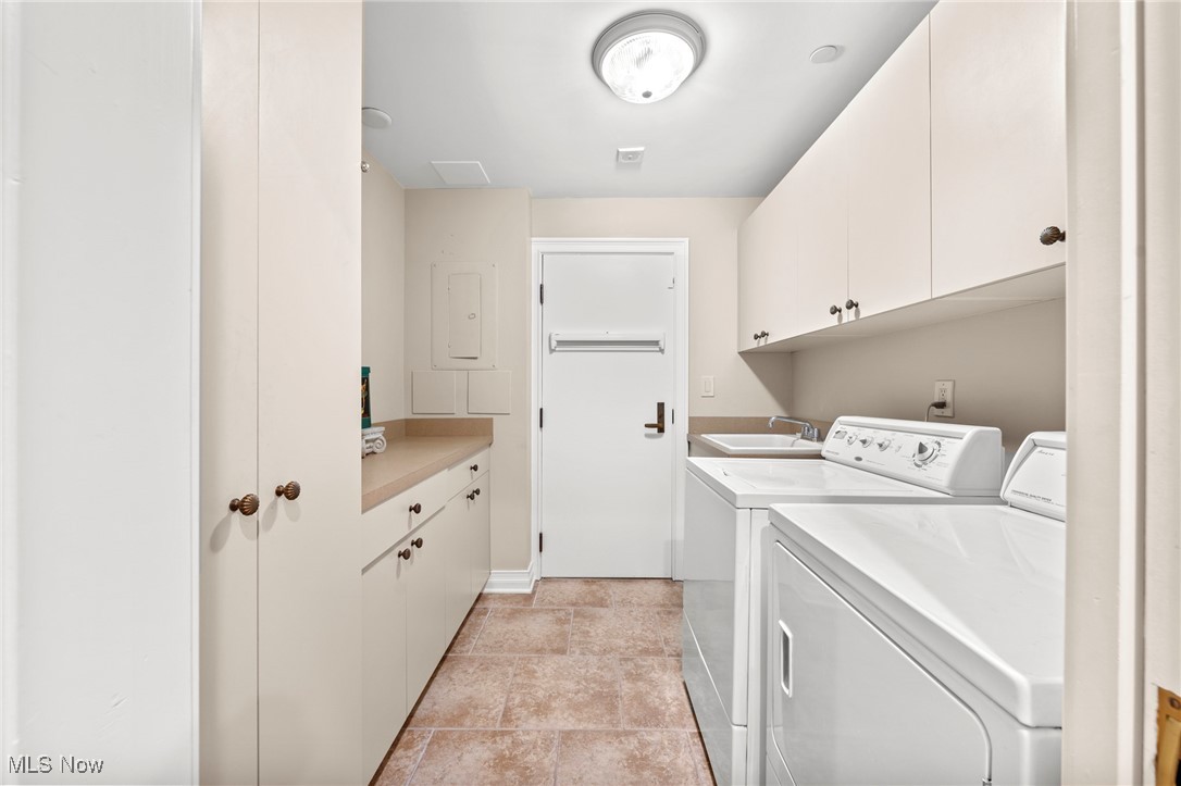 27500 Cedar Road Beachwood OH 44122