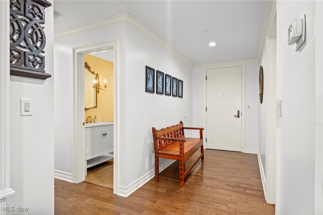 27500 Cedar Road Beachwood OH 44122